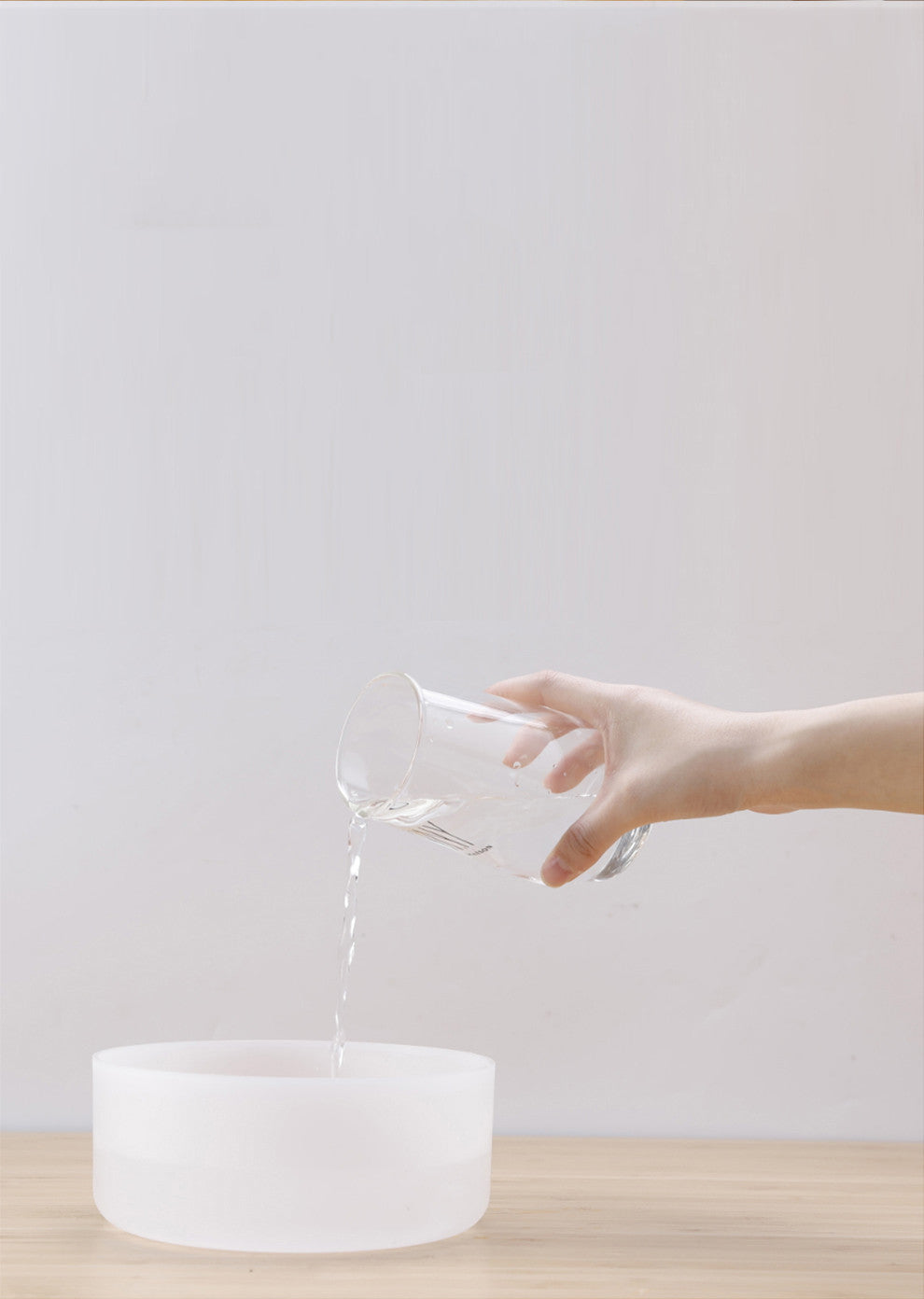 Bulk Buy AuraDecor Aromatherapy Round Humidifier 1000ml Capacity ( Double Spray Air Humidifier ) ( 10 pcs )