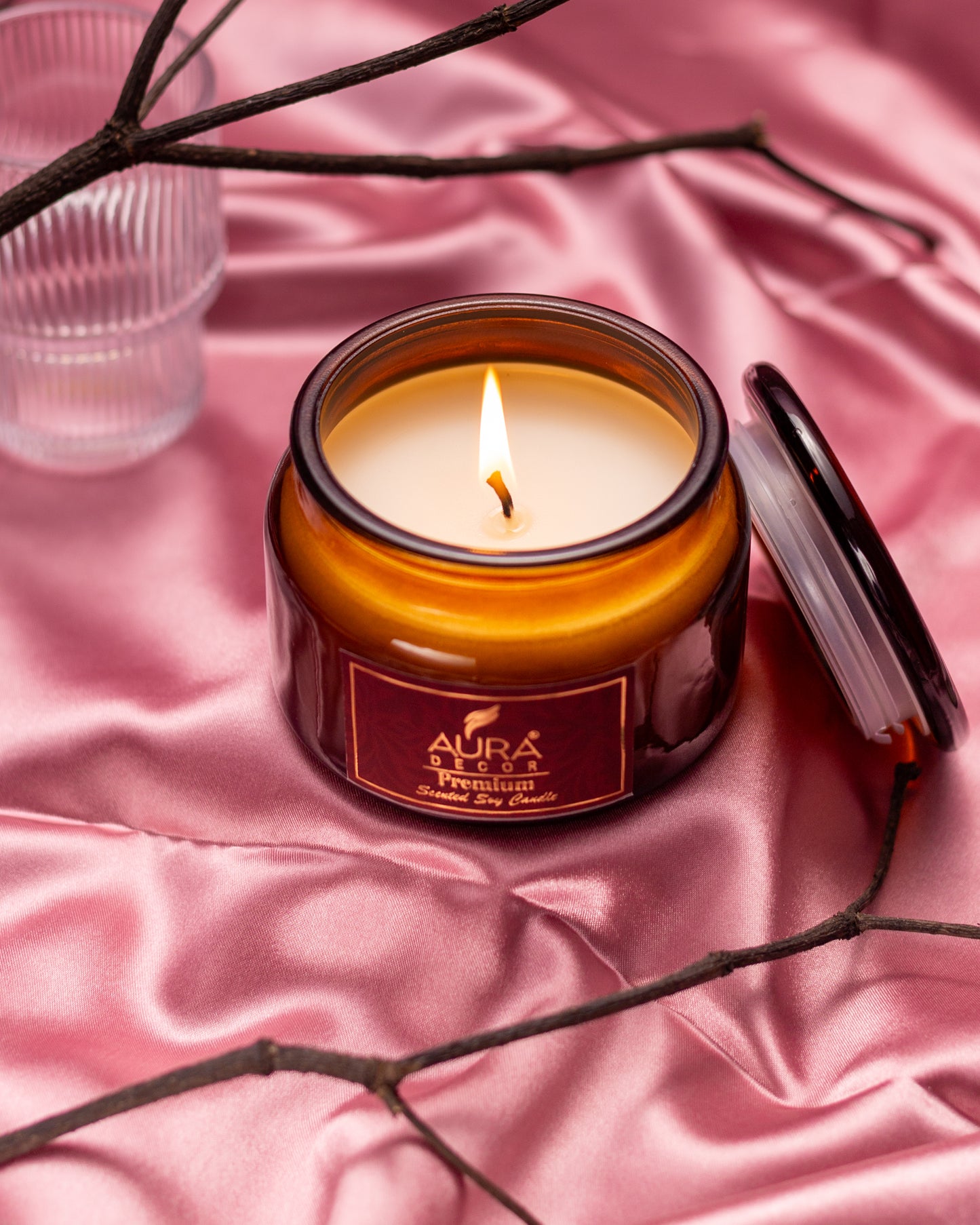 AuraDecor Embrace Scented Soy Candle – Oudh & Honey Blend
