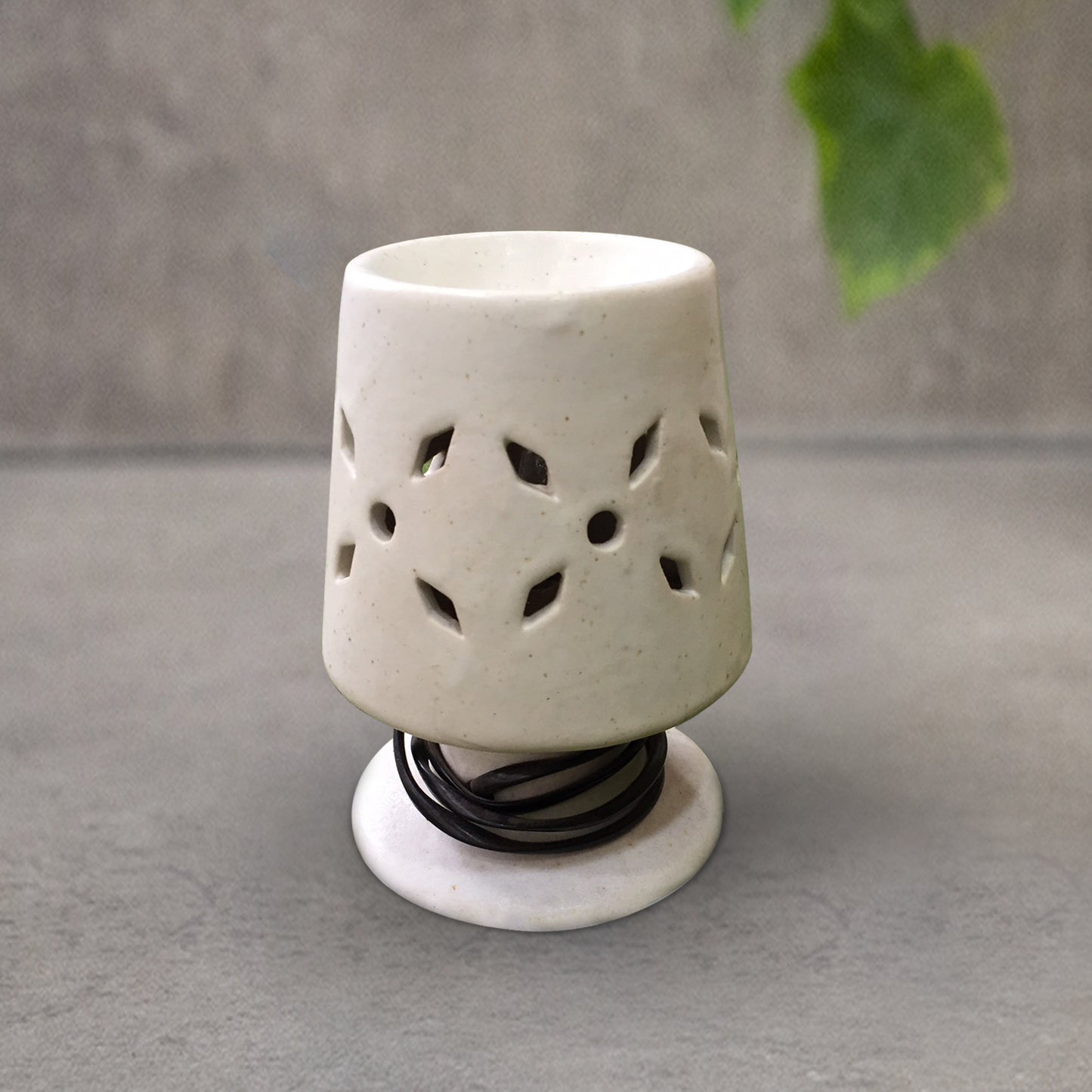 Electric Diffuser with Bulb Tomb Shape ( 5 inch Size ) (Assorted Shape)