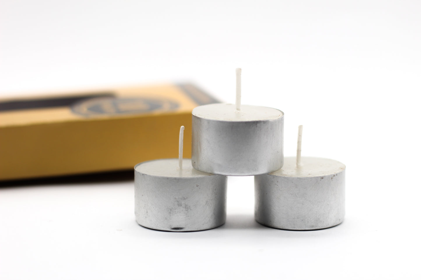 AuraDecor Tealight Bulk Buy Pack ( Master Box ) ( Burning Time 9 Hours Approx)