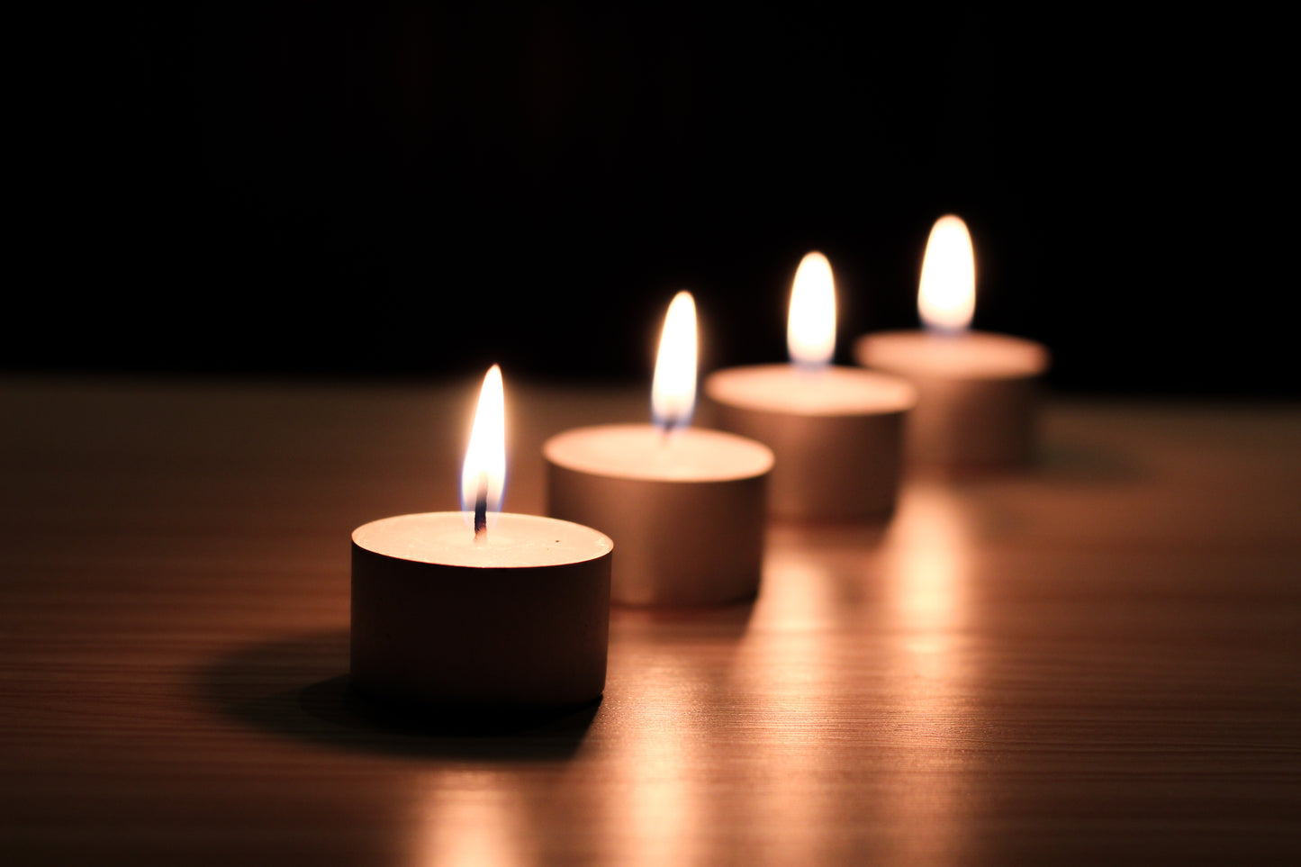 Pack of 30 , 9 Hour Burning Tealight Candles - auradecor.co.in
