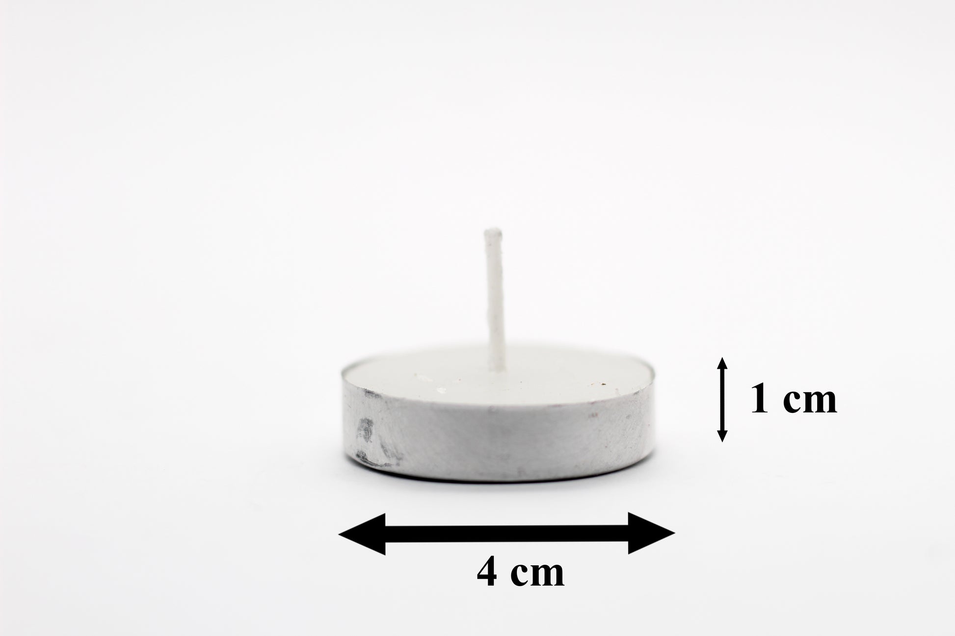 Pack of 100 Tealight Candles ( Burning Time 2.5 Hours ) - auradecor.co.in