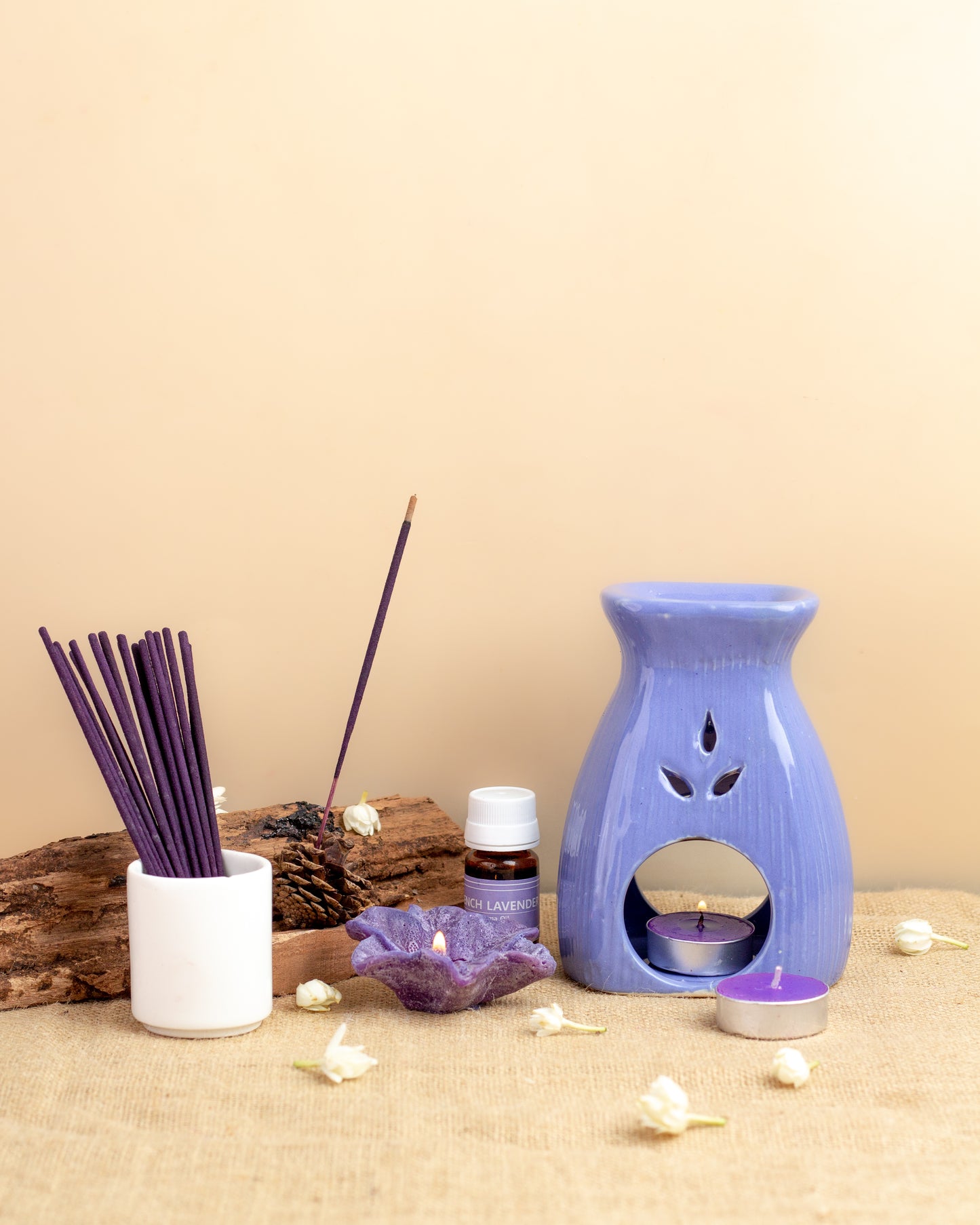 AuraDecor Aroma Diffuser Gift Set with Incense Sticks & Floating Candles ( Lavender Blue ) GS-15