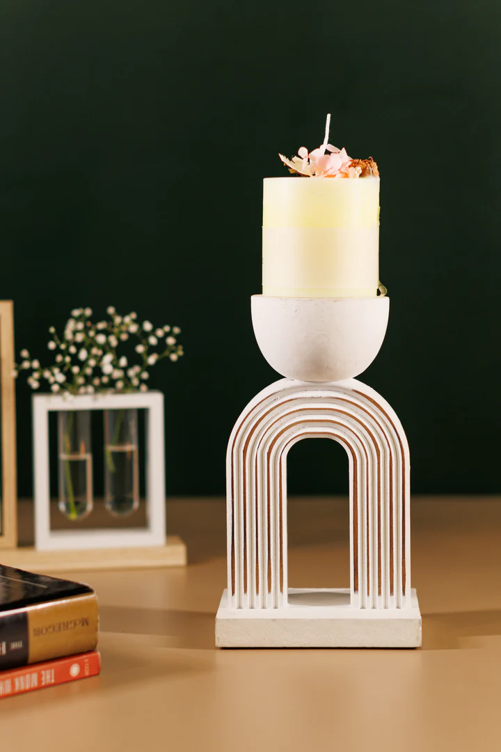 Minimalist pillar candle holder