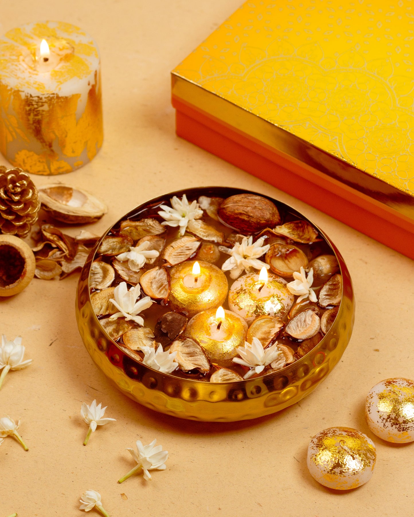 Bulk Buy AuraDecor Urli Gift Set with Floating Candles & Potpourri in a Gift Box ( MOQ 16 Pcs )