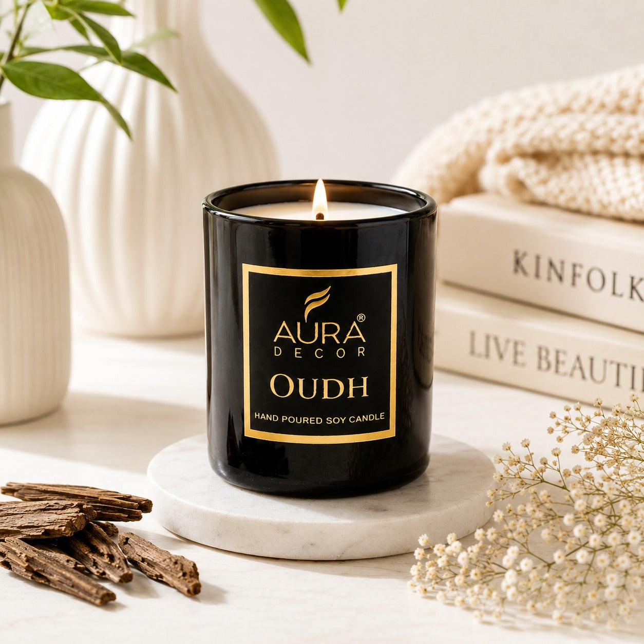 Auradecor Black lid jar candle in a Gift Box