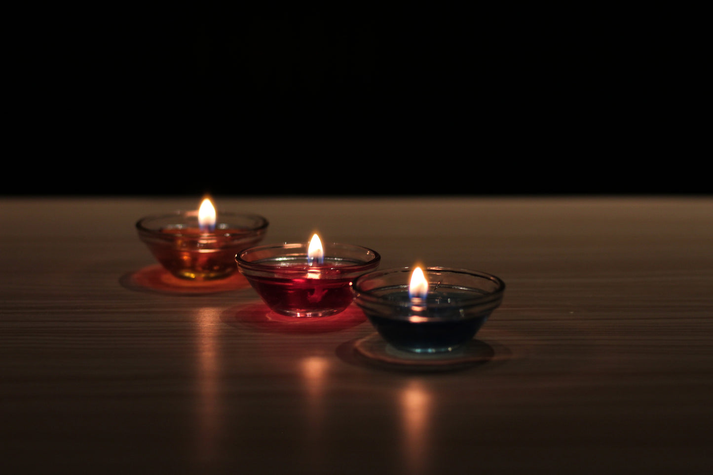 Set of 3 Gel Candles ( Assorted Colours )