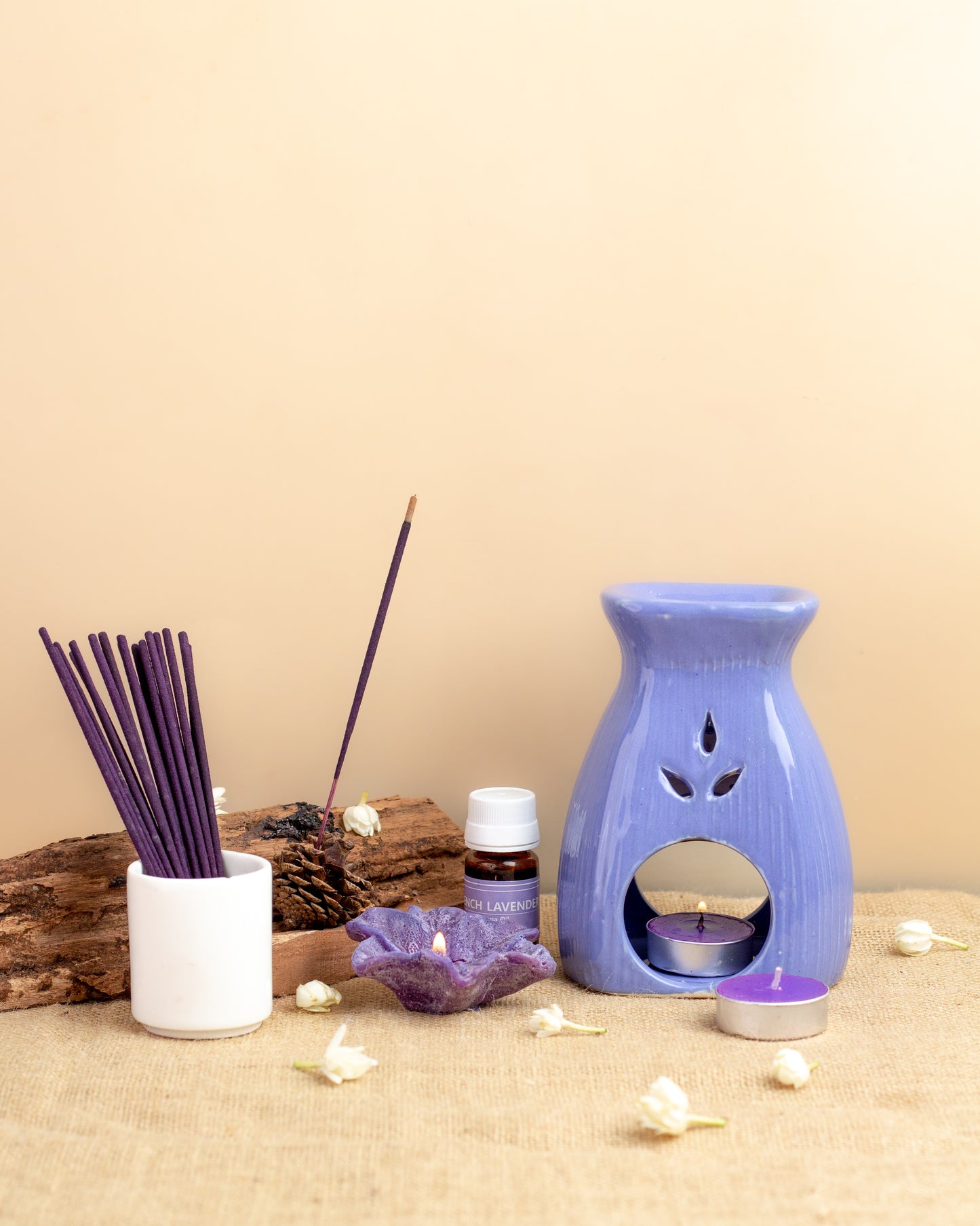 AuraDecor Aroma Diffuser Gift Set with Incense Sticks & Floating Candles ( Lavender Blue )